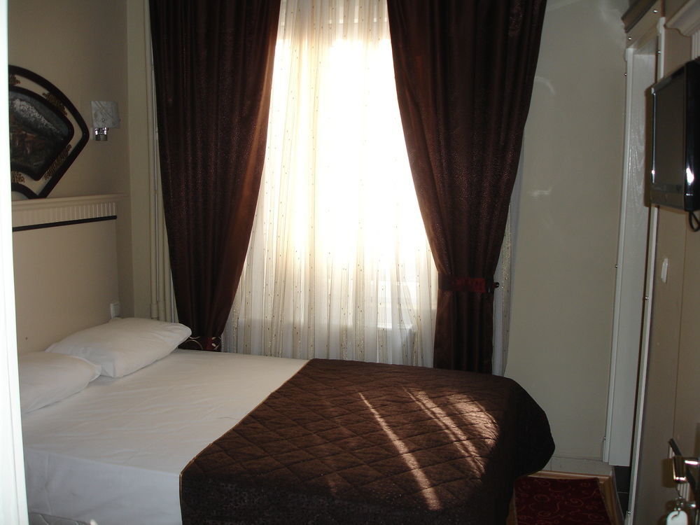 Hurriyet Hotel Стамбул Экстерьер фото